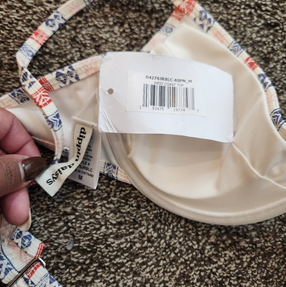 NWT Dippin' Daisy's West Coast Bikini Top Size Medium - Picture 3 of 4
